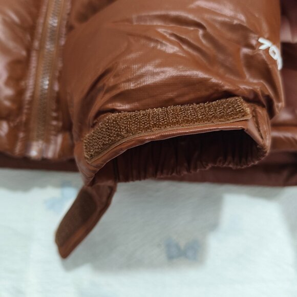 The North Face Brown Short Glossy Down Jacket - Picture 9 of 12